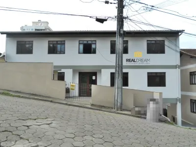 Prédio Residencial 26 dormitórios em Blumenau no bairro Escola Agrícola