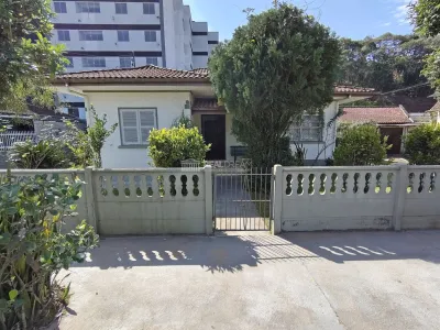 Casa 3 dormitórios em Blumenau no bairro Vorstadt