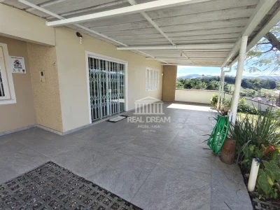 Casa 3 dormitórios em Blumenau no bairro Fortaleza