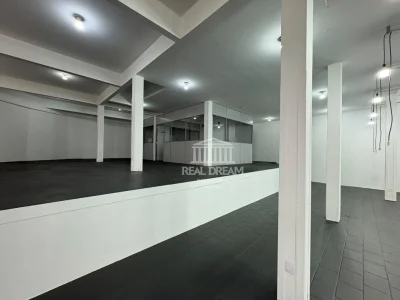 Prédio Comercial em Blumenau no bairro Velha