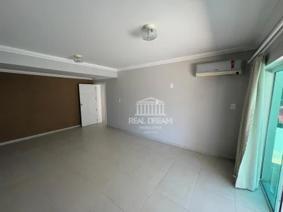 Apartamento 2 dormitórios em Blumenau no bairro Velha