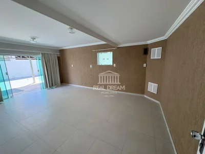 Apartamento 2 dormitórios em Blumenau no bairro Velha