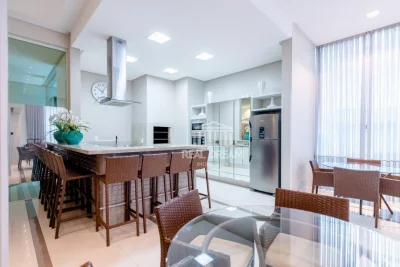 Apartamento 2 dormitórios em Blumenau no bairro Victor Konder