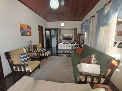 Casa 2 dormitórios em Blumenau no bairro Água Verde