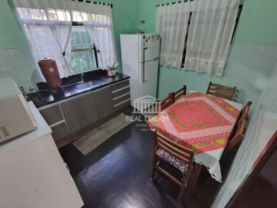 Casa 2 dormitórios em Blumenau no bairro Água Verde