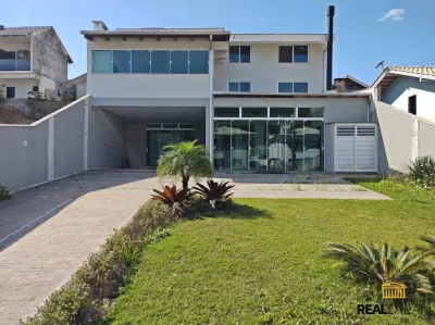 Casa 5 dormitórios em Gaspar no bairro Bela Vista