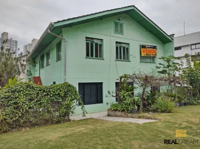 Casa 5 dormitórios em Blumenau no bairro Victor Konder