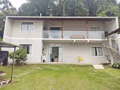 Casa 2 dormitórios em Blumenau no bairro Passo Manso