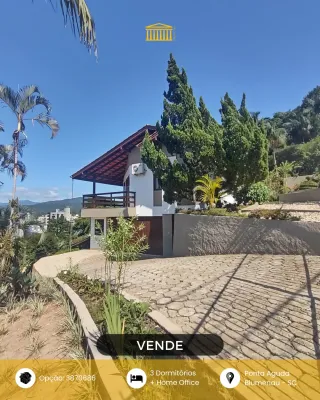 Casa 3 dormitórios em Blumenau no bairro Ponta Aguda