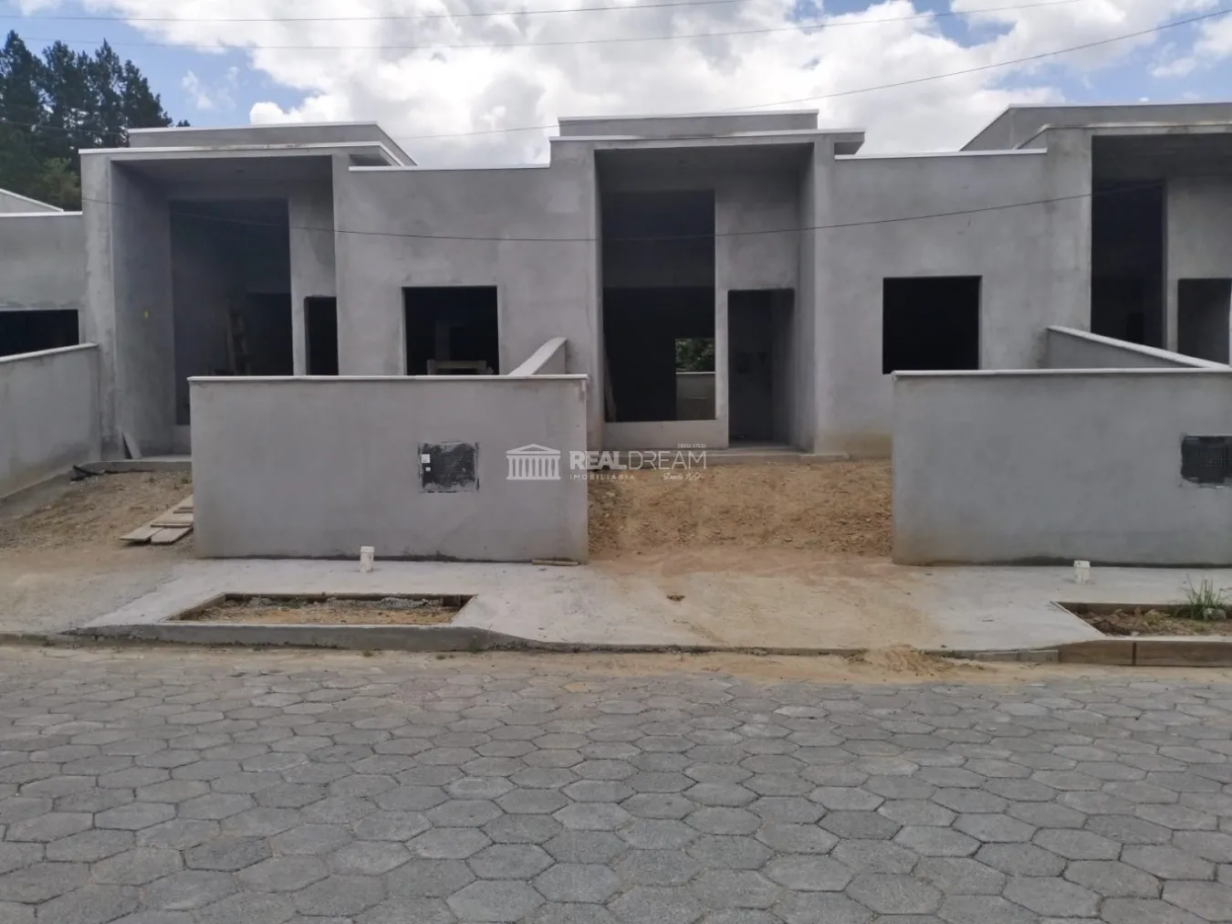 Casa 2 dormitórios em Blumenau no bairro Itoupava Central