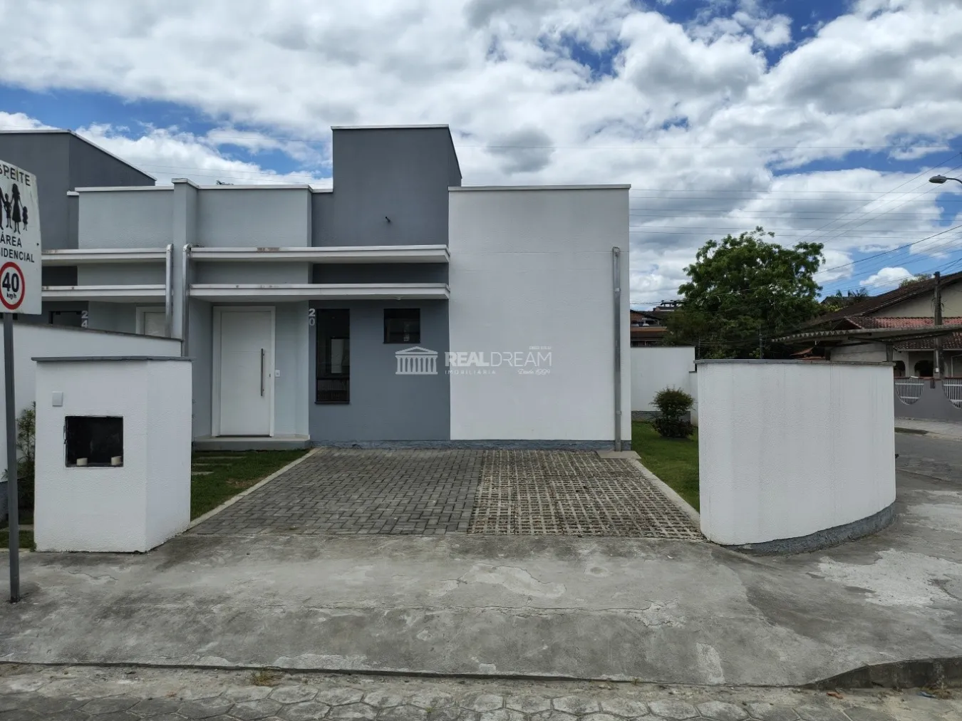 Casa 2 dormitórios em Blumenau no bairro Itoupava Central