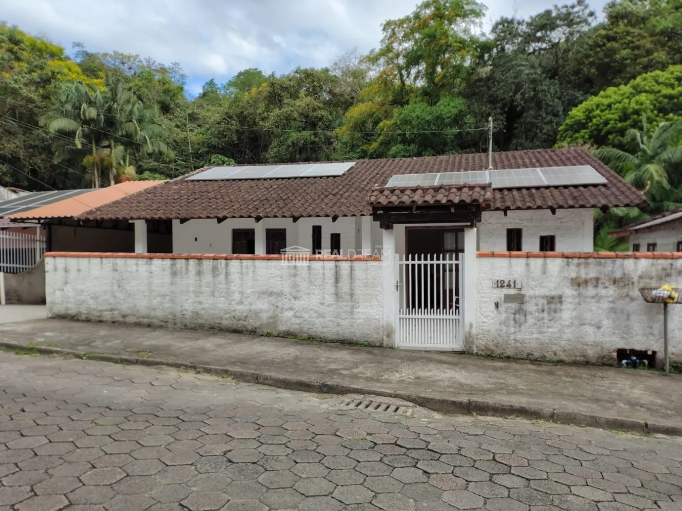 Kitnet 1 dormitório em Blumenau no bairro Itoupava Central