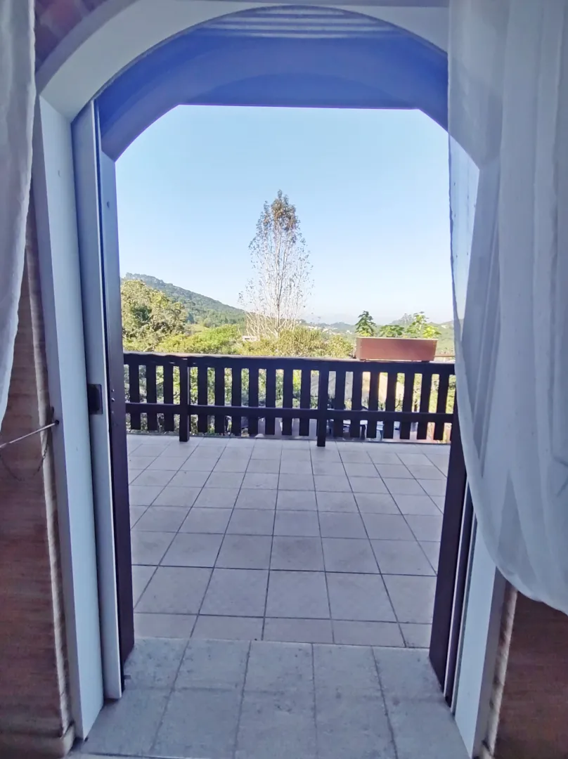 Imagine-se você morando em uma casa tipo castelo em Blumenau-SC 