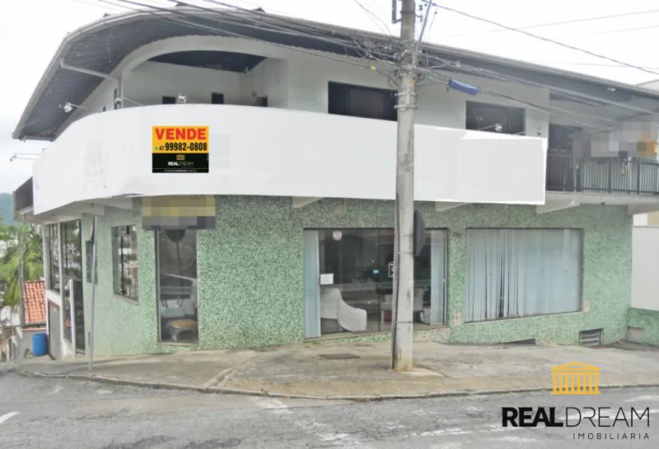 Casa 4 dormitórios em Blumenau no bairro Água Verde