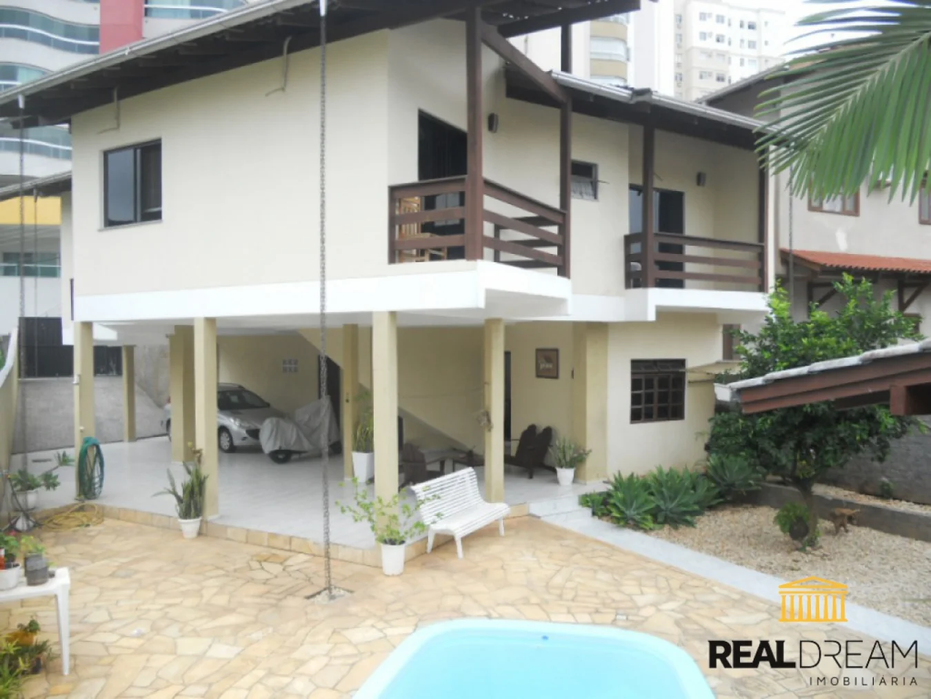 Casa 3 dormitórios em Blumenau no bairro Vila Nova