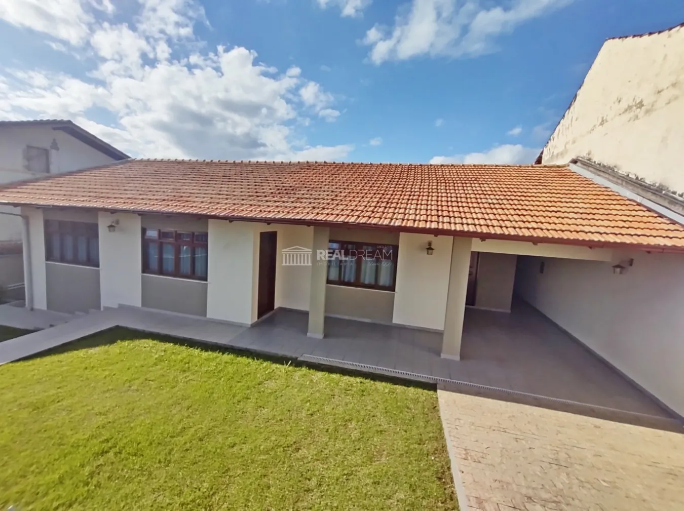 Casa 4 dormitórios em Blumenau no bairro Itoupava Norte