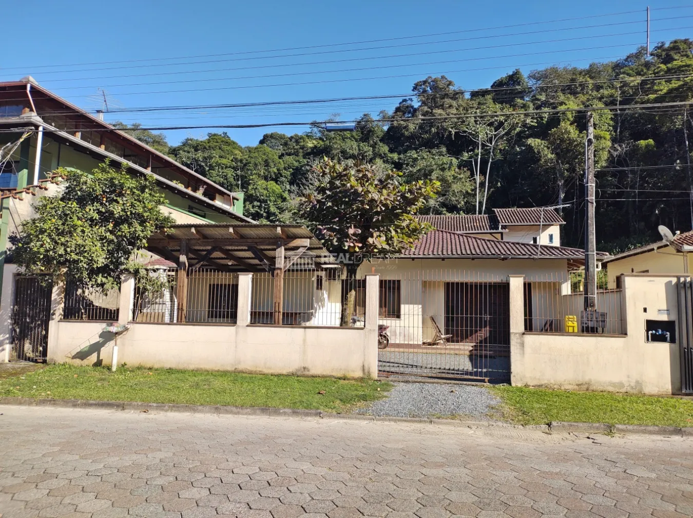Casa 4 dormitórios em Blumenau no bairro Itoupava Central
